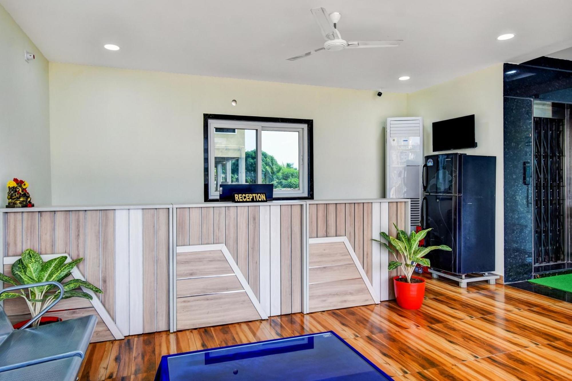 Oyo Home Msr Guest Inn Homestay Nellore Buitenkant foto