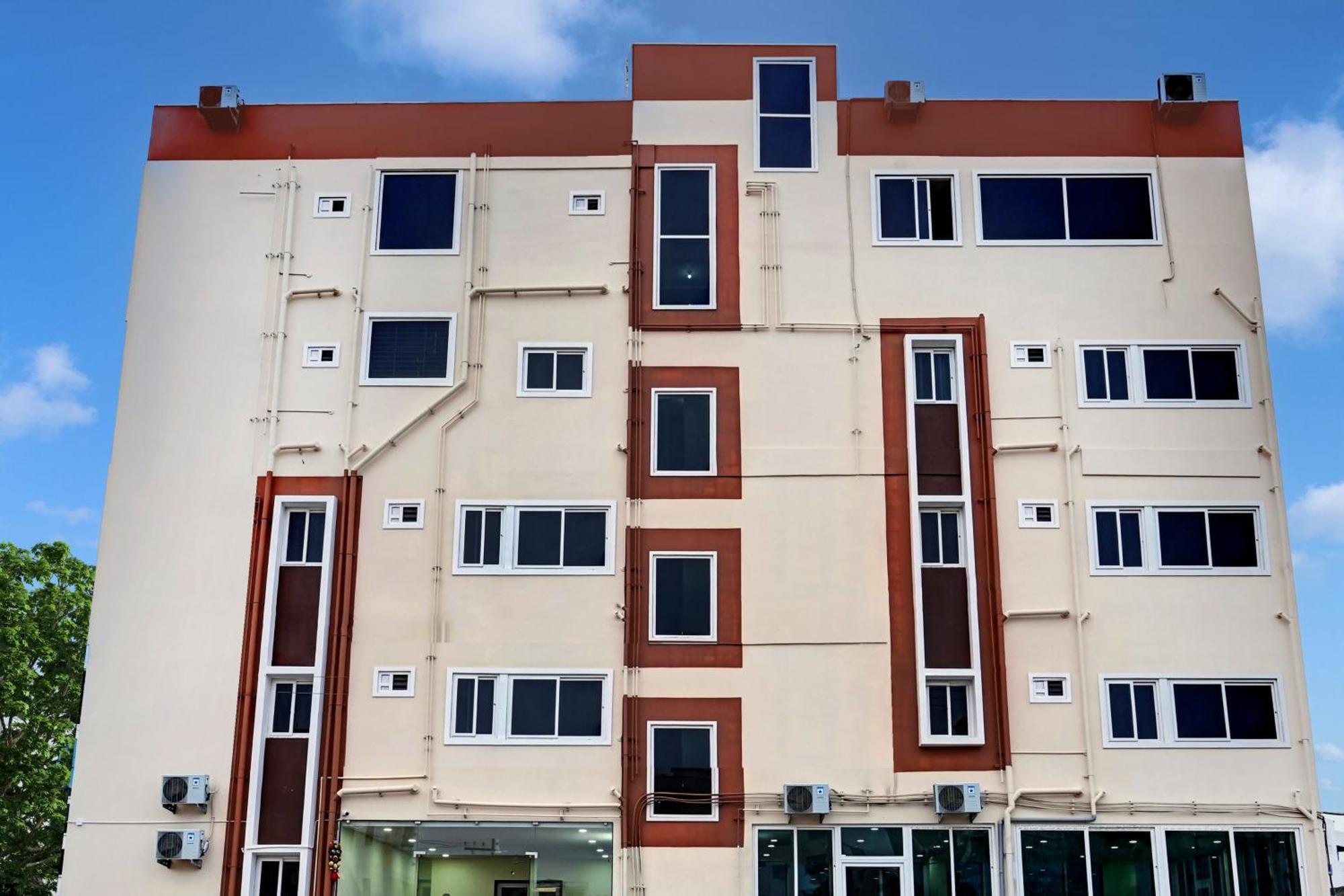 Oyo Home Msr Guest Inn Homestay Nellore Buitenkant foto